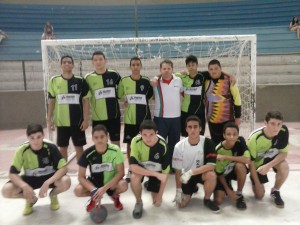 AprPavqFFs6SHR9_zcMPGrYLTSpZD5BR_v0RBOaK2xgL